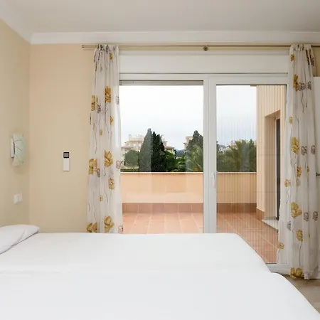 Solaz By On Travel Villa Oliva